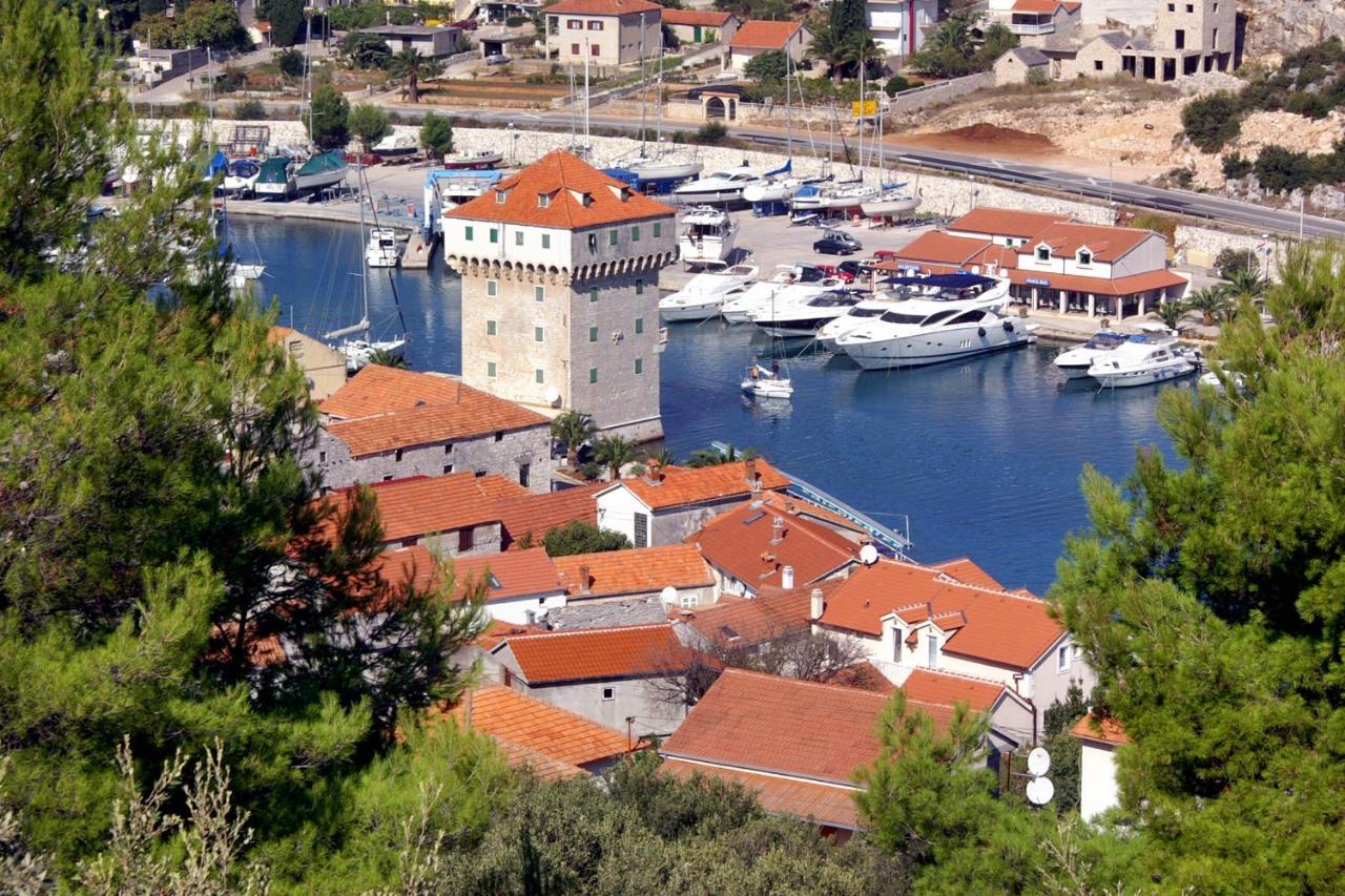 Apartments By The Sea Marina, Trogir - 9037 Екстер'єр фото